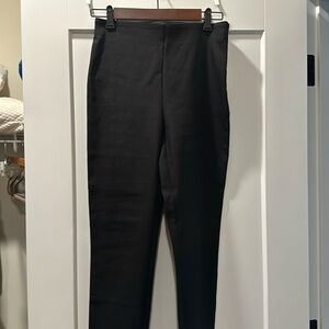 NWT Loft High Rise Skinny 2T in Black